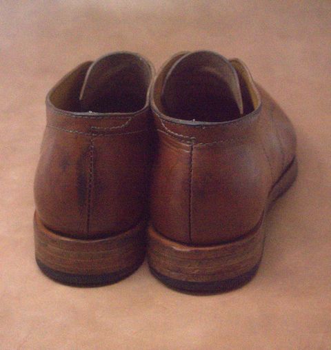Photo by ifticar2 on January 6, 2025 of the Oldspeed MFG Derby in Horween Russet Horsehide Strips.