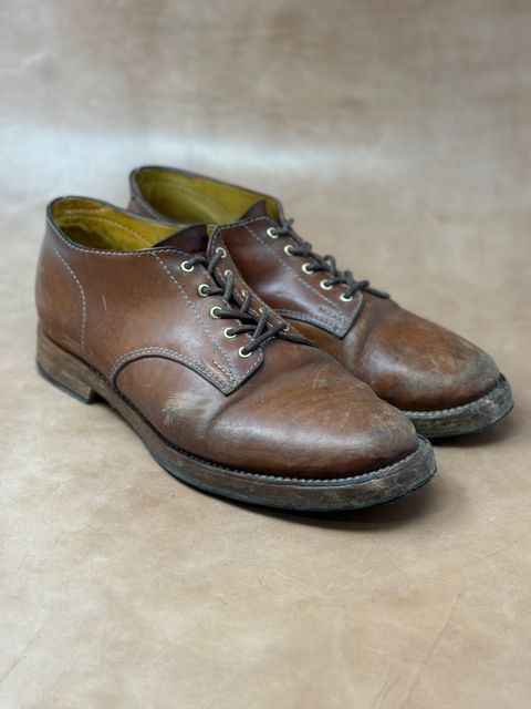 Photo by ifticar2 on February 6, 2025 of the Oldspeed MFG Derby in Horween Russet Horsehide Strips.