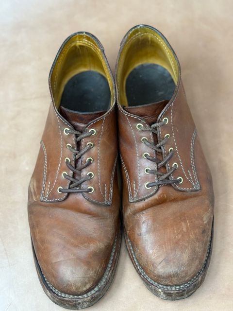 Photo by ifticar2 on February 6, 2025 of the Oldspeed MFG Derby in Horween Russet Horsehide Strips.
