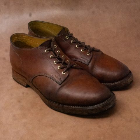 Photo by ifticar2 on March 5, 2025 of the Oldspeed MFG Derby in Horween Russet Horsehide Strips.