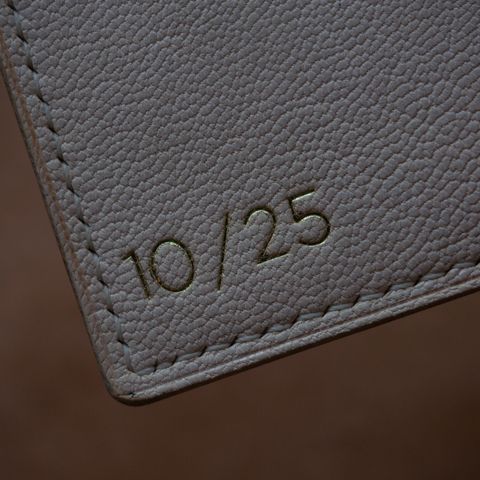 Photo by ifticar2 on November 6, 2025 of the Jatri Leather Big boi in Euro veg tanned Goat Skin.