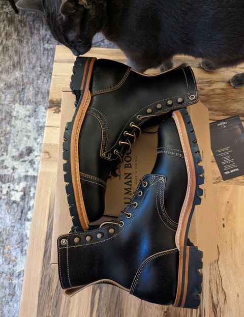 Photo by TylerA_1 on December 7, 2022 of the Truman Upland Boot in Horween Black Waxed Flesh.