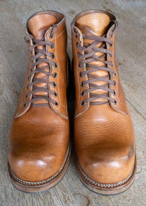 Photo by rustic.boots on November 3, 2024 of the Viberg Service Boot in Horween Raw Natural Wolly Chromexcel.