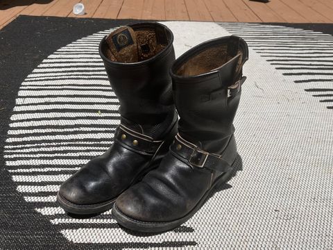 Photo by blinkerfluid on May 23, 2024 of the John Lofgren Wabash Engineer Boots in Shinki Black Teacore Horsebutt.