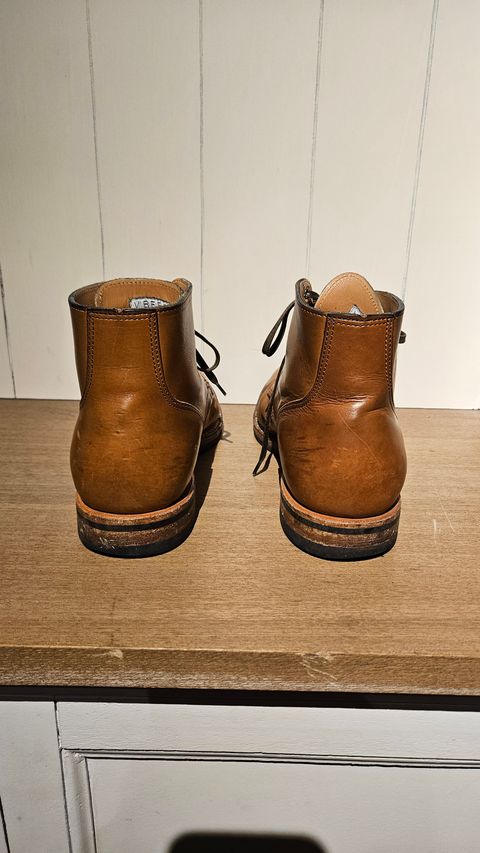 Photo by spicytakito on February 13, 2025 of the Viberg Service Boot BCT in Horween Chestnut Essex.
