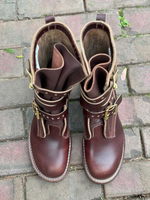 Photo by captain on April 24, 2024 of the Nicks Heritage TankerPro in Horween Tan Waxed Flesh.