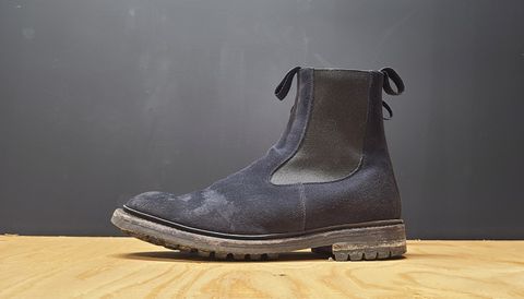 Photo by hoainp on January 6, 2025 of the Tricker's Stephen Chelsea Boot in Zonta Oceano Castorino Suede.