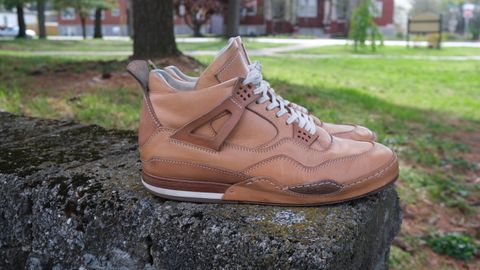Photo by KentuckyDenimHead on April 5, 2026 of the Hender Scheme Manual Industrial Products 10 in Natural Veg-Tanned Cowhide.