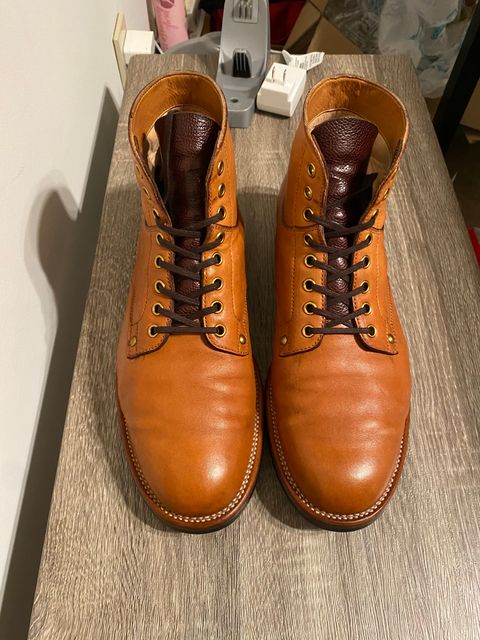 Photo by Asian on June 24, 2024 of the Iron Boots x Østmo Type 1 in Maryam Washed Natural Horsefront.