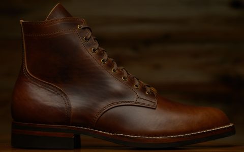 Photo by Asian on August 11, 2025 of the Oldspeed MFG Service Boot 6” in Horween Brown Chromexcel Horsehide.