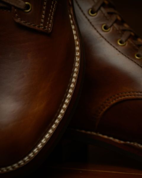 Photo by Asian on August 11, 2025 of the Oldspeed MFG Service Boot 6” in Horween Brown Chromexcel Horsehide.