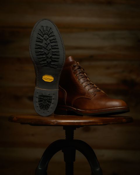 Photo by Asian on August 11, 2025 of the Oldspeed MFG Service Boot 6” in Horween Brown Chromexcel Horsehide.