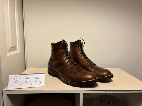 Photo by Asian on November 1, 2025 of the Oldspeed MFG Service Boot 6” in Horween Brown Chromexcel Horsehide.