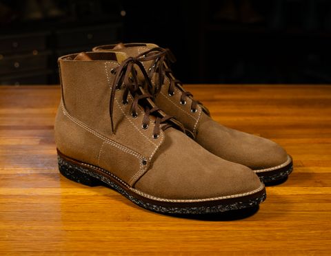 Photo by Asian on May 10, 2025 of the Oldspeed MFG Henry Johnson Trench Boot in Horween Natural Chromexcel Roughout.