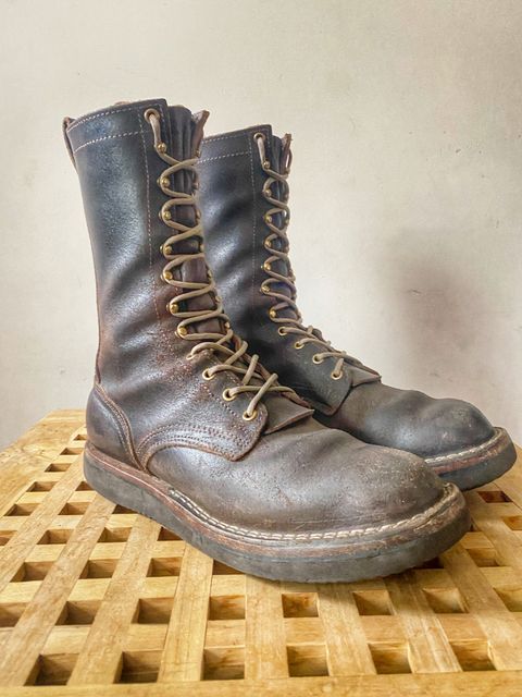 Photo by Vinnie’sBigAdventure on August 1, 2022 of the Nicks Traveler in Horween Brown Waxed Flesh.