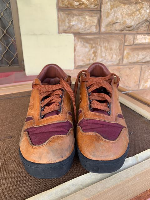 Photo by TheMorrie on March 5, 2025 of the New Balance Rainier in Unknown Natural Veg Tan.