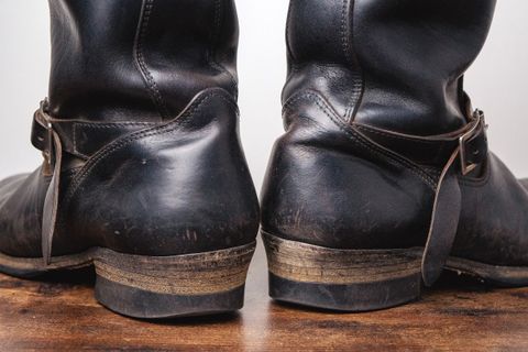 Photo by ermoyce on January 19, 2026 of the Attractions BILTBUCK Engineer Boots in Black Italian Horsebutt.