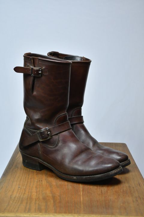 Photo by ermoyce on March 24, 2024 of the Attractions BILTBUCK Engineer Boots in Brown Italian Horsebutt.