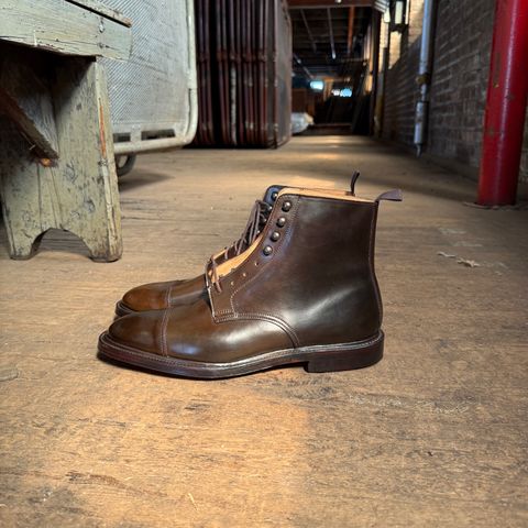 Photo by cordoman on October 15, 2024 of the Crockett & Jones Harlech in Horween Dark Cognac Shell Cordovan.