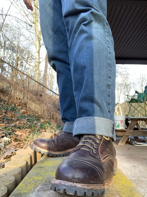 Photo by tinytopey on February 2, 2023 of the Truman Upland Boot in Horween Java Predator.