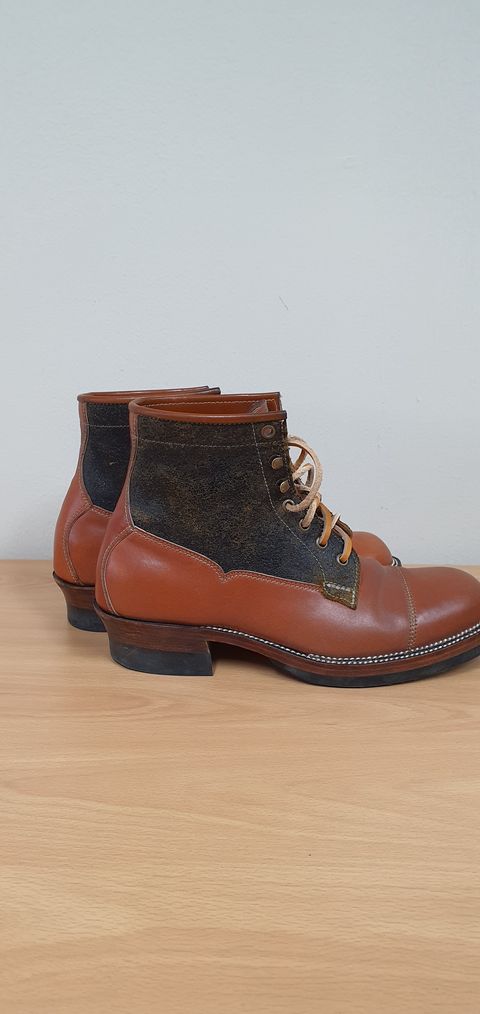 Photo by EL on December 4, 2022 of the Midas Vanquish Blucher Boot in Leder Ogawa Camel Shell Cordovan.