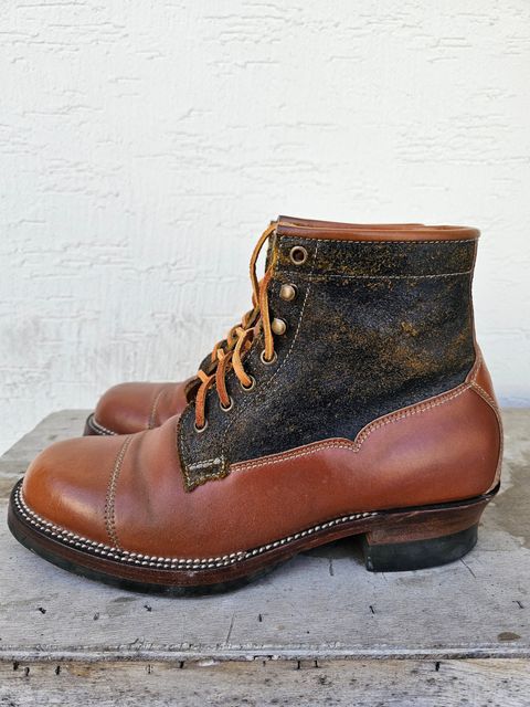 Photo by EL on March 5, 2023 of the Midas Vanquish Blucher Boot in Leder Ogawa Camel Shell Cordovan.