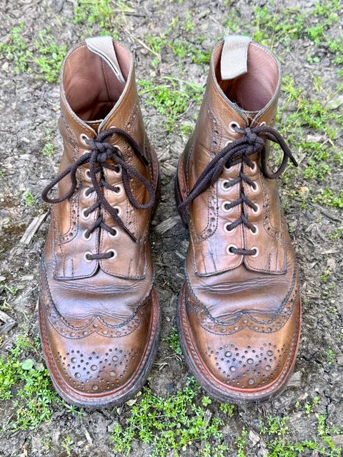 Photo by madeofbirds on April 3, 2025 of the Tricker's Stow Country Boot in Horween Natural Chromexcel.