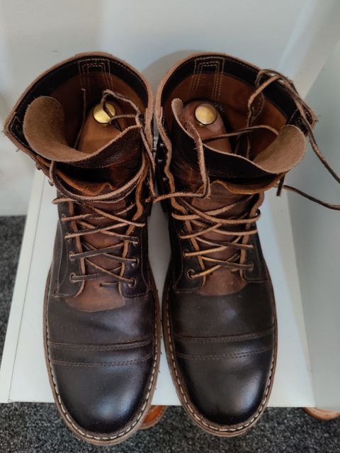 Photo by init on June 15, 2022 of the White's MP-Sherman Toe Cap in Horween Dark Brown Waxed Flesh.