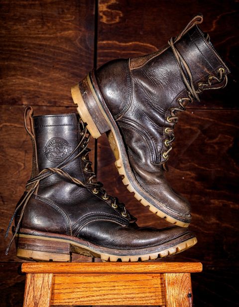 Photo by traceycortez on April 4, 2025 of the Frank's Boots Type 1 Commander in Horween Black Teacore Cypress & Horween Natural Waxed Flesh.