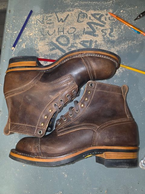 Photo by cherninhvac7997 on October 6, 2025 of the Drew's Boots 6-Inch Contractor in Rowdy Smooth.