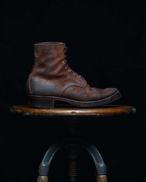 Photo by ahuebner on April 1, 2025 of the WM1978 Garrison Boot in C.F. Stead Amber Brown Waxed Rappelo Calf Roughout.