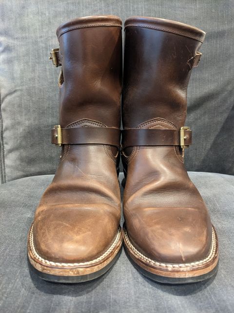Photo by Trim_Man on February 5, 2023 of the Viberg Engineer in Horween Brown Chromexcel Horsebutt.