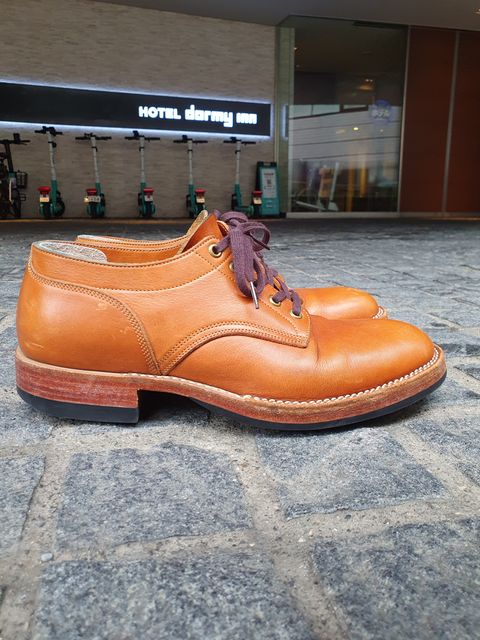 Photo by jasonissm on April 3, 2024 of the Onderhoud LVL01 Derby Boot in Tochigi Oil Vachetta #1 Light Brown.