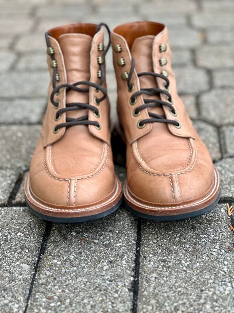 Photo by Wes on December 5, 2022 of the Grant Stone Ottawa Boot in Incas Natural Kangaroo.