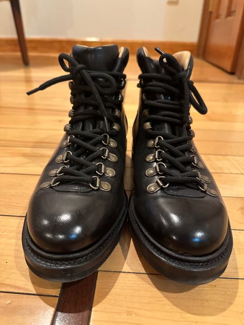 Photo by waltyboy on April 6, 2024 of the Meermin Hiking Boot in D'Annonay Black Calf.