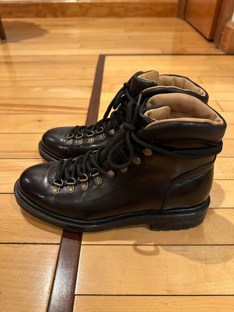 Photo by waltyboy on April 6, 2024 of the Meermin Hiking Boot in D'Annonay Black Calf.