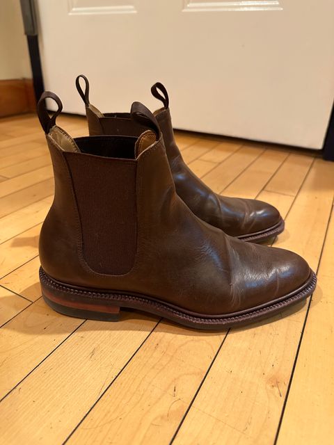 Photo by waltyboy on January 6, 2024 of the Meermin Chelsea Boot in Rust Waxy Calf.