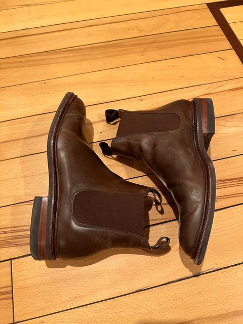 Photo by waltyboy on March 6, 2024 of the Meermin Chelsea Boot in Rust Waxy Calf.