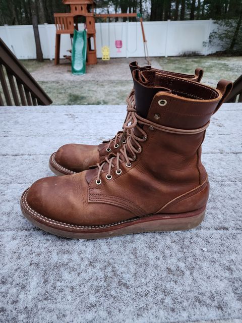 Photo by ba_knows on February 1, 2023 of the Nicks Traveler in Horween Orange Predator.