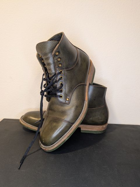 Photo by unofficiallegends on March 4, 2026 of the Iron Boots x Østmo Type 1 in Horween Pioneer Hatchgrain Green.