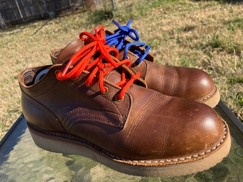 Photo by TorreEgger on December 8, 2023 of the White's Oxford in Seidel Distressed Smooth.