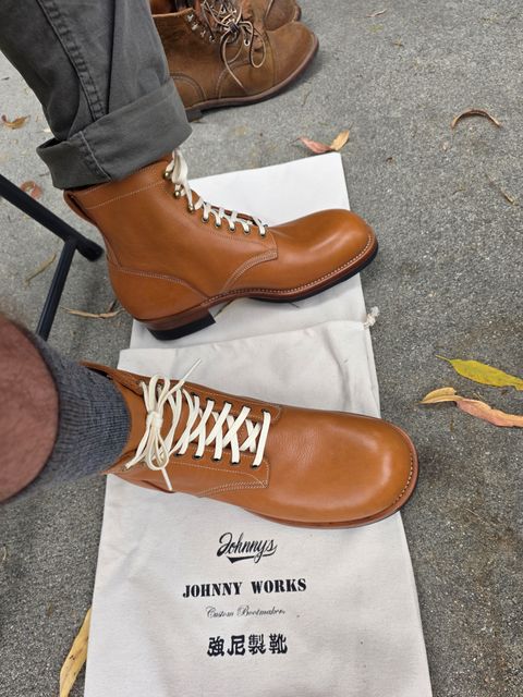 Photo by kananaios on June 6, 2026 of the JohnnyWorks 24616 in Smooth Tobacco Yak.