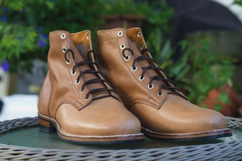 Photo by davecorey on October 1, 2023 of the Oldspeed MFG Service Boot 6” in Horween Tan Latigo.