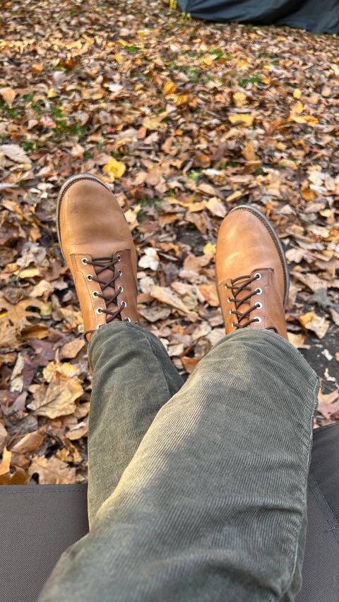 Photo by davecorey on November 5, 2023 of the Oldspeed MFG Service Boot 6” in Horween Tan Latigo.
