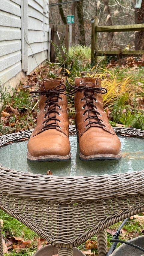 Photo by davecorey on December 4, 2023 of the Oldspeed MFG Service Boot 6” in Horween Tan Latigo.