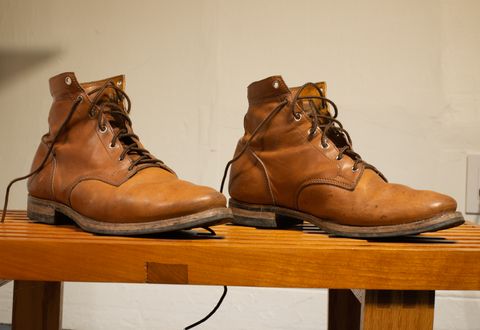 Photo by davecorey on January 3, 2024 of the Oldspeed MFG Service Boot 6” in Horween Tan Latigo.