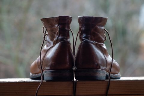 Photo by davecorey on February 1, 2024 of the Oldspeed MFG Service Boot 6” in Horween Tan Latigo.