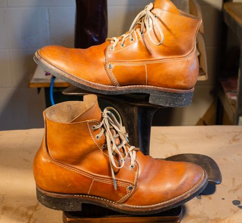 Photo by davecorey on April 2, 2026 of the Oldspeed MFG Henry Johnson Boot in Horween Russet Horsehide Strips.