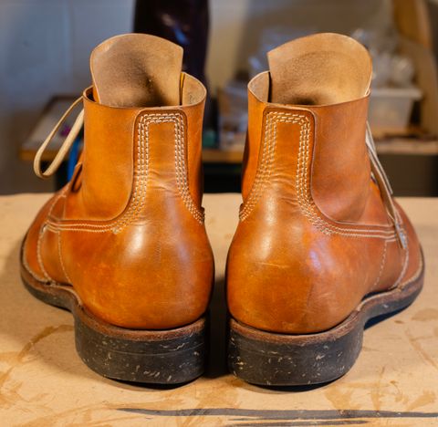 Photo by davecorey on April 2, 2026 of the Oldspeed MFG Henry Johnson Boot in Horween Russet Horsehide Strips.