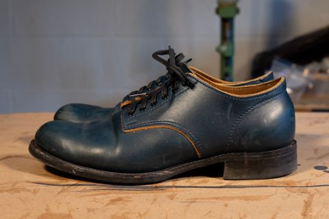 Photo by davecorey on February 4, 2026 of the Oldspeed MFG Shoe in Horween Navy Chromexcel Strips.